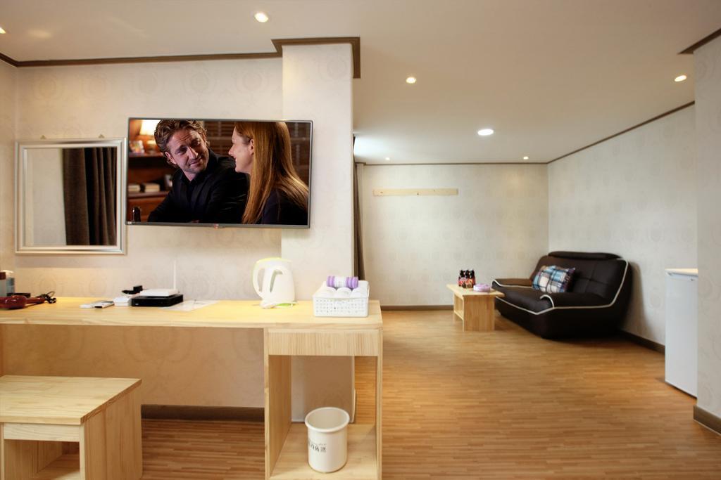 Traum Hotel&Condo Gapyeong Quarto foto